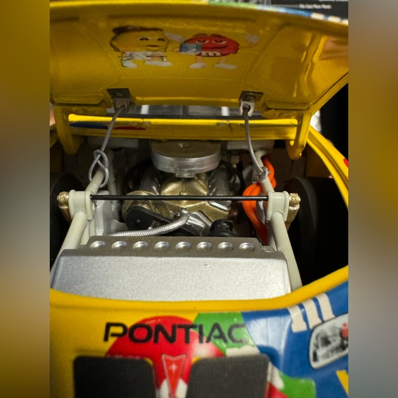 NASCAR #36 Ken Schrader M&M 2002 Pontiac Grand Prix 1 Of 2400 Diecast 1:24 Rare - Picture 7 of 16